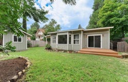 116 S First St, Dunsmuir, CA 96025-1909