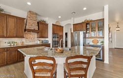 9331 E GRANDVIEW Street, Mesa, AZ 85207