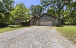 1120 MCFADDEN Dr, Oakland, TN 38060