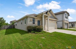 101 S Quiet Man Drive, Jarrell, TX 76537