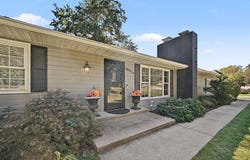 10035 W 55th St, Merriam, KS 66203