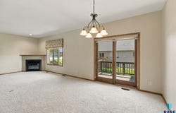 3205 S Lupine Pl, Sioux Falls, SD 57110