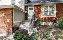 724 Valerie Lane, Gardner, KS 66030
