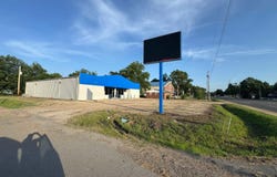 820 N MAIN, Brinkley, AR 72021