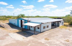 1055 S Smith Avenue, Hebbronville, TX 78361