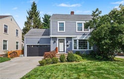 20060 Parkview Avenue, Rocky River, OH 44116