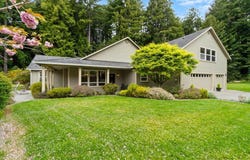 2690 O'Neil Lane, Eureka, CA 95503