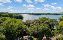 733 11th Street NW, Willmar, MN 56201
