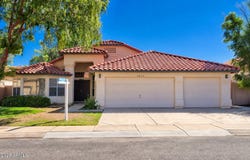 1217 E SANDCASTLE Court, Gilbert, AZ 85234