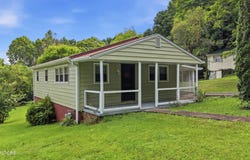 423 Hillside Lane, Athens, TN 37303