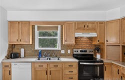 114 Mooreview Drive, Laurie, MO 65037