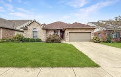 16 Flowermound Drive, West Lafayette, IN 47906
