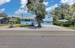 61 Division Avenue, Ormond Beach, FL 32174