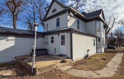 205 Joliet Ave SE, De Smet, SD 57231