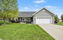 513 Westwind Lane, Ithaca, MI 48847