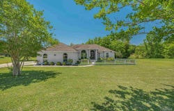 435 Meander Ln, Cantonment, FL 32533