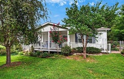 52 CLOVERDALE LN, STUARTS DRAFT, VA 24477