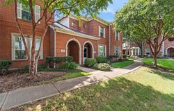 565 Legends Drive, Lewisville, TX 75057
