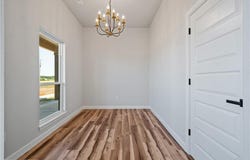 218 Windflower LN, Van Buren, AR 72956