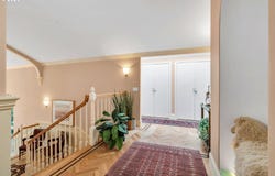 25906 E HIGHVIEW Dr, Welches, OR 97067