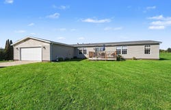 1055 W 700 N, Howe, IN 46746