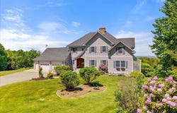 100 Memory Lane, Holden, ME 04429