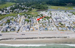 7 Redman Street, Hampton, NH 03842