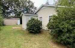 606 E Poplar St, Atmore, AL 36502