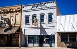 849 Main St, Forsyth, MT 59327