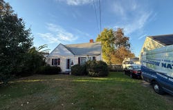 155 W GLOUCESTER Pike, BARRINGTON, NJ 08007