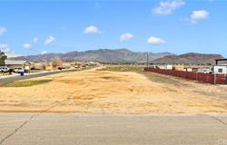 31127212 Valley, Apple Valley, CA 92307