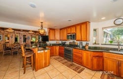 320 Airport Rd, Trinity Center, CA 96091