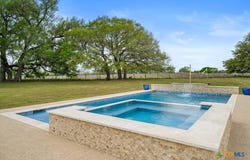 98 County Road 957b, Schulenburg, TX 78956