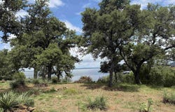 4215 E Sunset Cliff Road, Burnet, TX 78611