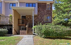 13 Dutton Place Way, Glastonbury, CT 06033