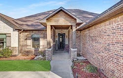523 Mitchell Ryan, Wake Village, TX 75501