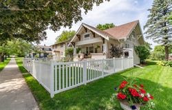 423 E Jefferson Street, Winterset, IA 50273