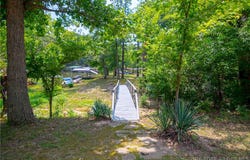 33654 Navaho Point Road, Stover, MO 65078