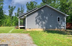 15041 JEFFERSON HWY, BUMPASS, VA 23024