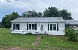 418 N 2nd. St., Piedmont, MO 63957