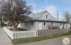 212 E 3rd Avenue, Big Timber, MT 59011