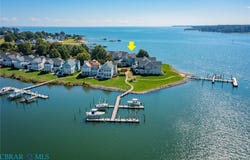 82 Westbay Drive, Kilmarnock, VA 22482