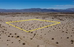5 Topaz Avenue, 29 Palms, CA 92277