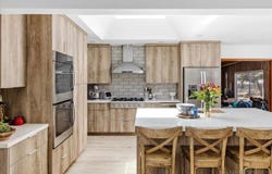 3620 Foxley Dr, Escondido, CA 92027