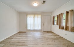 500 Van Zandt Ave, Marshall, TX 75670