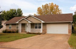 1007 Southway Drive, Bowling Green, MO 63334