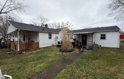 1145 Herbert Ave, Marion, OH 43302