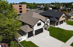 8003 S Oconto Avenue, Bridgeview, IL 60455