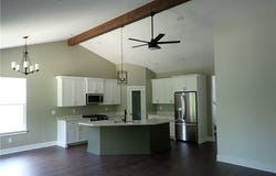 7077 Village Way Drive, Garrettsville, OH 44231