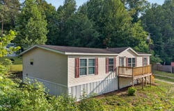 137 Morrison Subdivision Rd, Oakdale, TN 37829